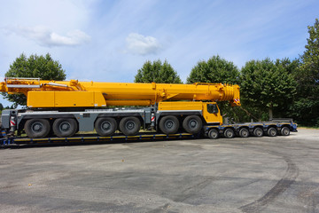 convoi impressionnant