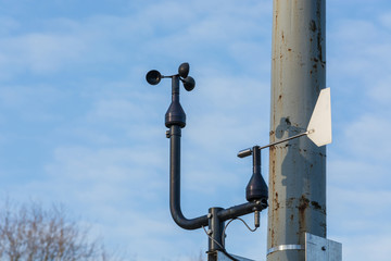 Wetterstation mit Anemometer
