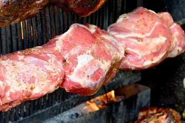Spießbraten am Vertikalgrill