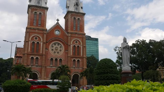 
Notre Dame Cathedral (Vietnamese: Nha Tho Duc Ba), build in 1883 in Ho Chi Minh city, Vietnam. HOCHIMINH CITY (SAI GON), VIET NAM - August 16, 2015