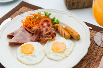 American breakfast