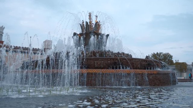 Fountain "Stone Flower" in Moscow at ENEA. Slow motion, high speed camera, 250fps