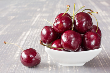 Fresh sweet cherries