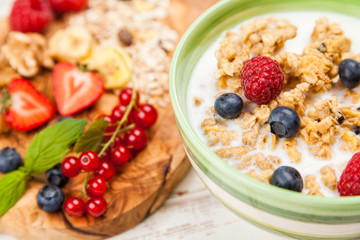 Muesli with berries