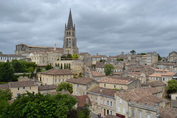 Fototapeta na wymiar View of St. Emilion village, Bordeaux region
