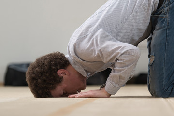 White Muslim Man Is Praying