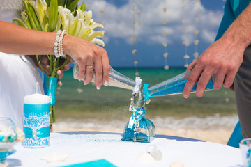 Fototapeta na wymiar Decorations for wedding in the beach
