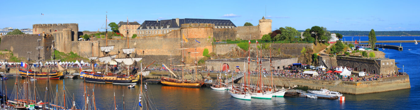 Port et château de Brest, Bretagne