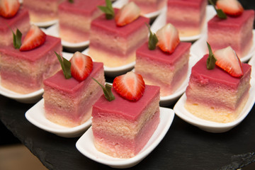  strawberry  Mini cake delicious and beautiful.