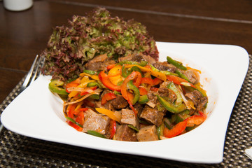 salad roast beef  With pepper greens and yellow