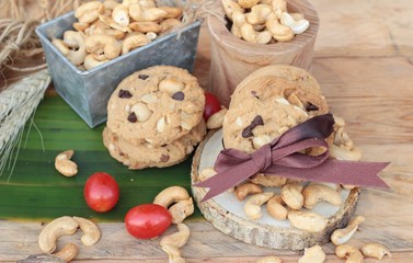 oatmeal cookies with chocolate and nuts is delicious.