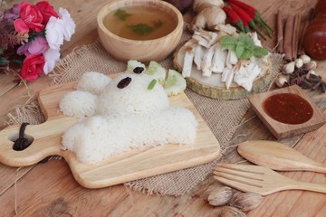 Obraz na płótnie Canvas Rice steamed with chicken and soup delicious.
