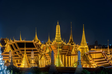 Obraz premium Wat Phra Kaew Royal Palace in Bangkok, Thailand