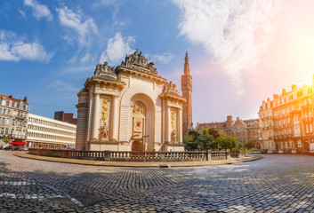 Obraz premium Porte de Paris in Lille France