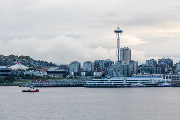 Tugboat into Seattle on Cloudy Dawn