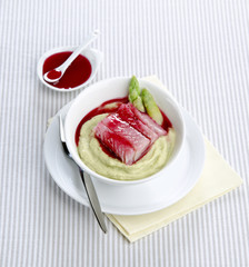 Fish in red caramel sauce