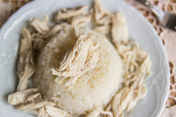 Traditional Turkish chicken on a rice (tavuklu pilav).