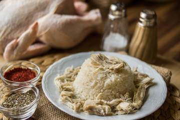Traditional Turkish chicken on a rice (tavuklu pilav).