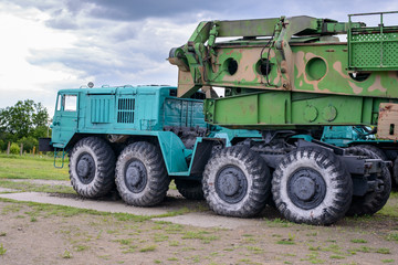 Obraz premium Large truck with missle carrier