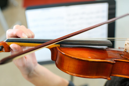 Violin lesson