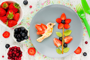 Creative idea for the kid's breakfast or dessert