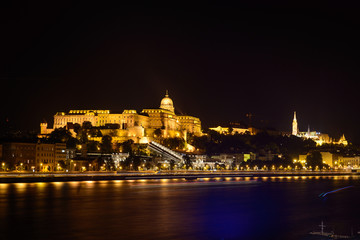 Fototapeta na wymiar Budapest Castle at night from danube river, Hungary
