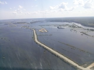 Kind of oil and gas deposits to the height of the helicopter