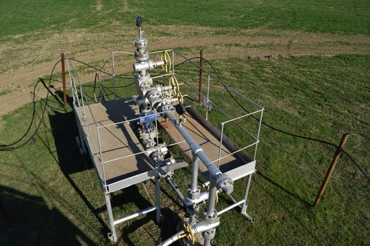 Oil well