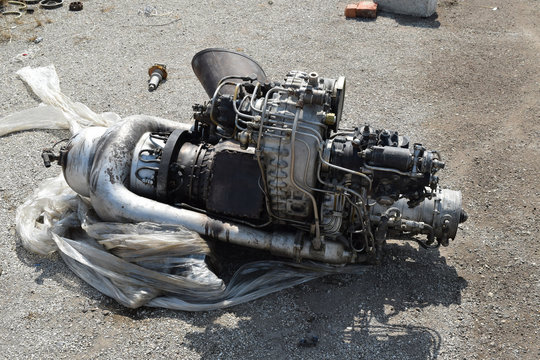The helicopter engine which is pulled out outside