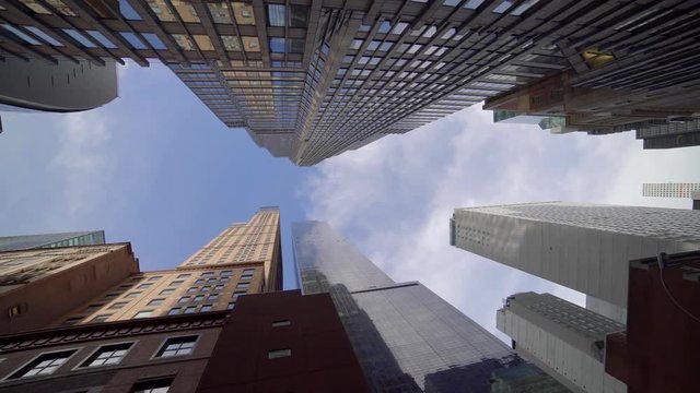 modern skyscraper buildings in new york city