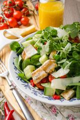 Salad with grilled chicken