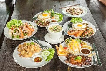 food and noodle