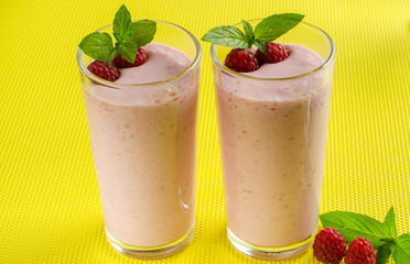 Healthy Breakfast. Raspberry smoothies.