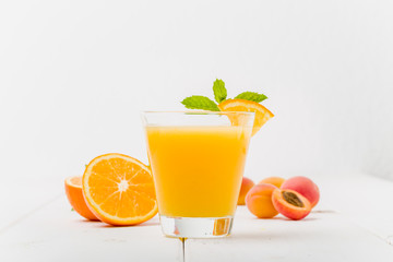 Orangen Aprikosen Saft