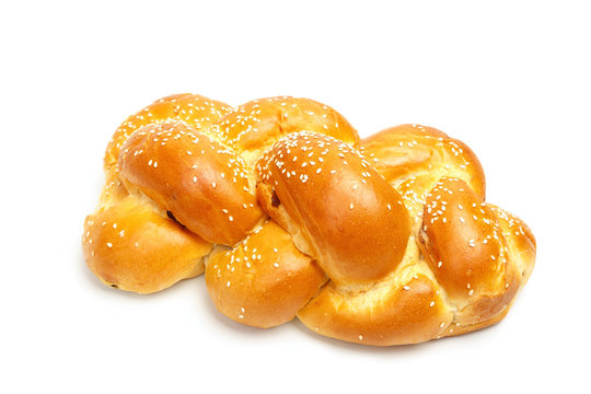 Light braided shabbat challah