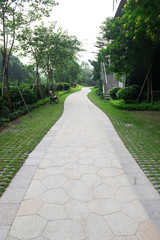 curved pathway in outdoor of a residential building