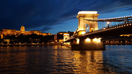 The Széchenyi Chain Bridge at night