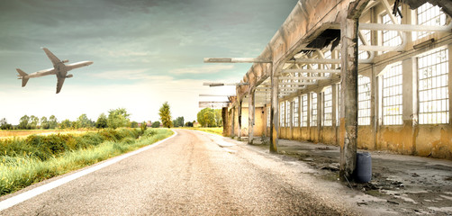 strada di campagna surreale