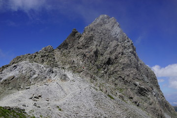 槍ヶ岳  山頂　眺望　北アルプス　登山　空　絶景　チャレンジ　挑戦