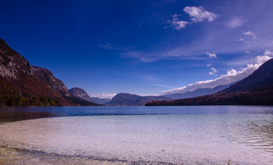 Obraz premium Landscape of beautiful nature, lake Bohinj, Slovenia.