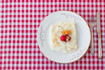 Gullac / Turkish Traditional Ramadan Dessert