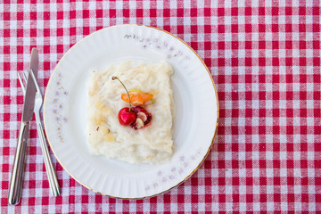 Gullac / Turkish Traditional Ramadan Dessert
