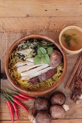 Chicken noodle soup with mushrooms is delicious.