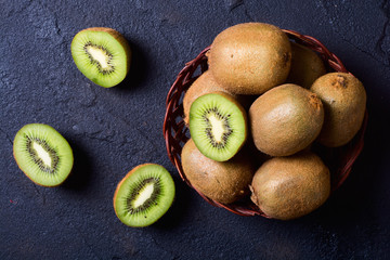 Still life with kiwi