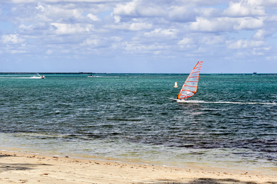 Windsurfing the ocean at Miami Beach