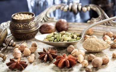 Cardamom seeds and powder