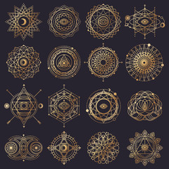 Formes de géométrie sacrée avec œil, lune et soleil