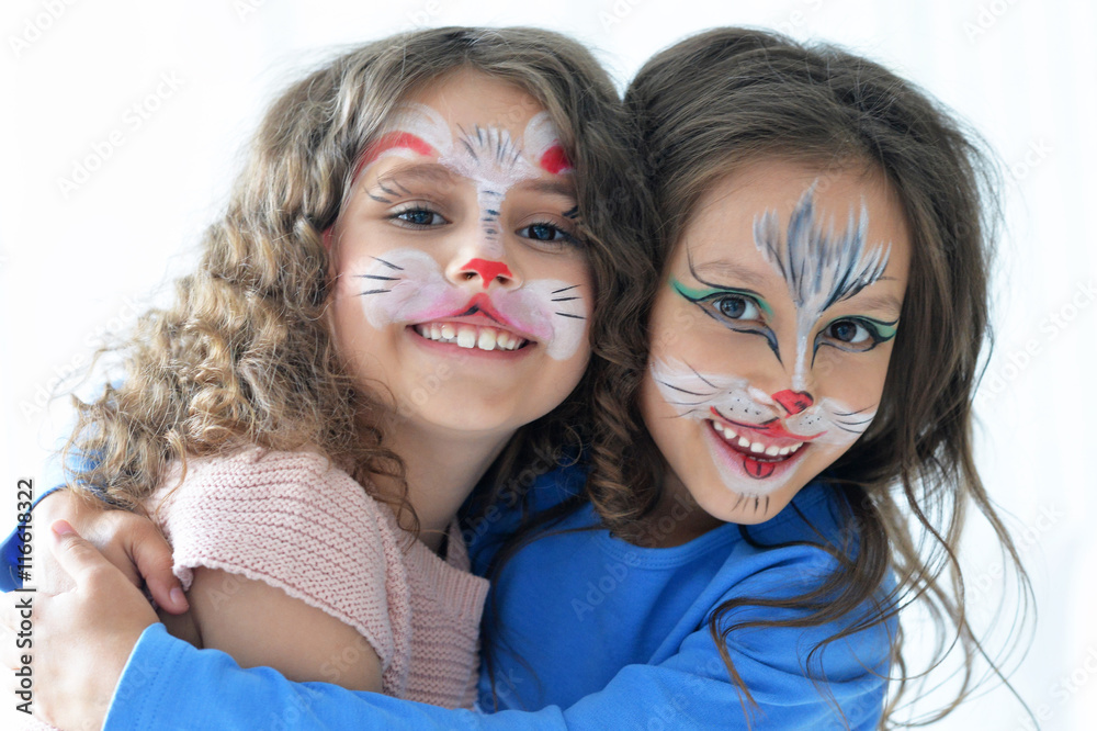 Sticker little girls with face painted