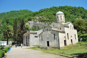 Fototapeta na wymiar Monastery in Abkhazia