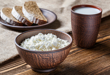 Cottage cheese, milk, bread, breakfast